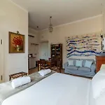 Sales - Fromhometorome