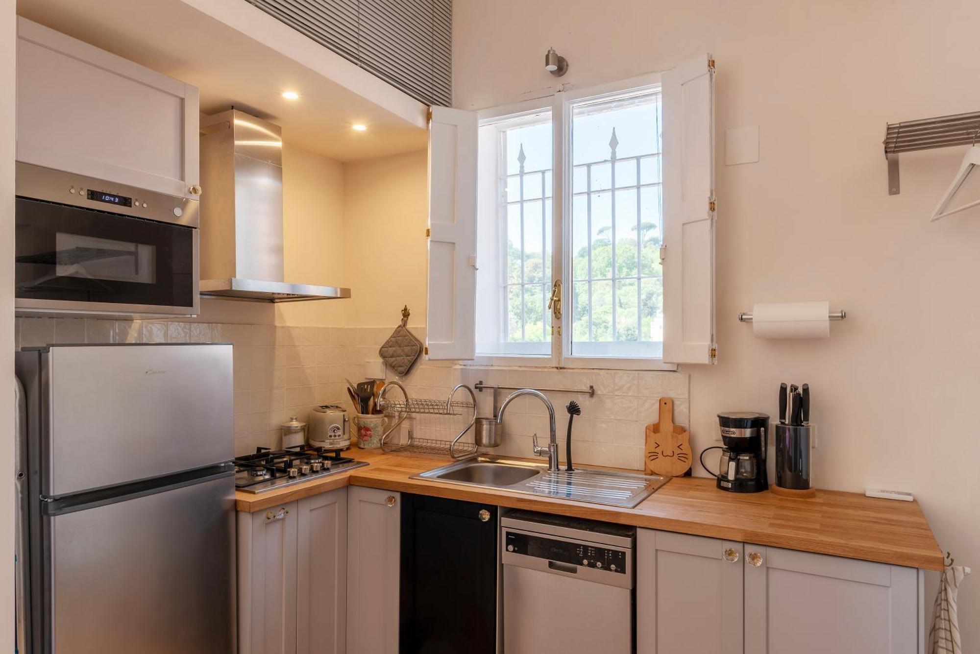 Appartamento Sales - Fromhometorome *
