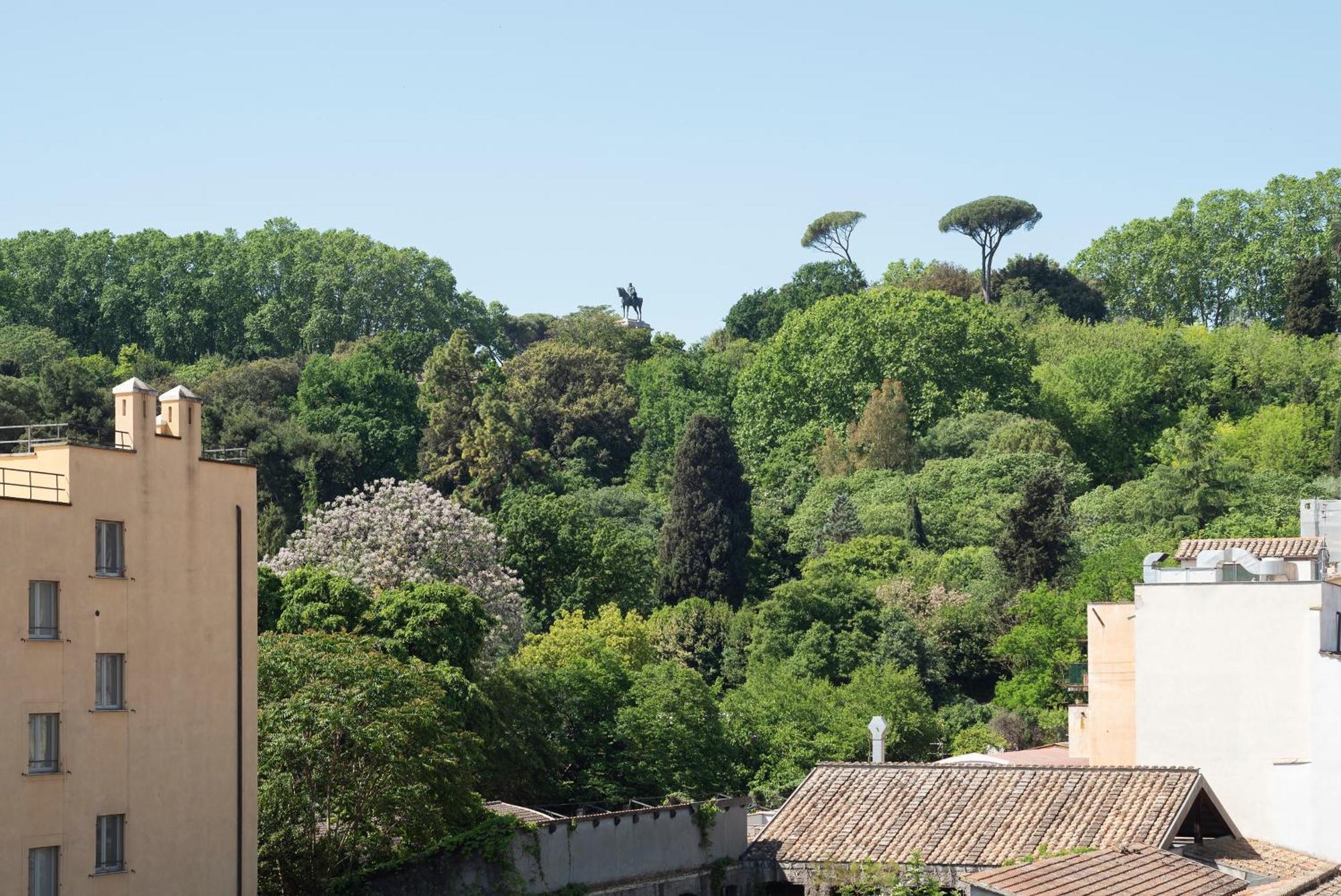 Sales - Fromhometorome * Roma